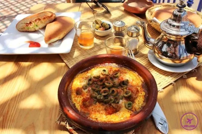 فندق Riad Pizzeria Marhaba Akhendachou n'Ait Ouffi المظهر الخارجي الصورة